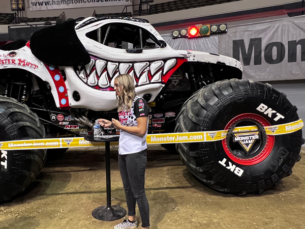 Monster Mutt Dalmation and Jamie Sullivan