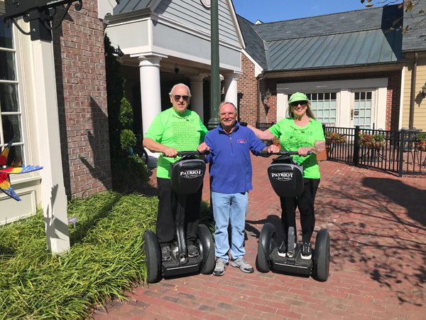 Lee and Karen Duquette with the tour guide