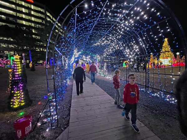 Lee Duquette inThe tunnel of Lights in 2024