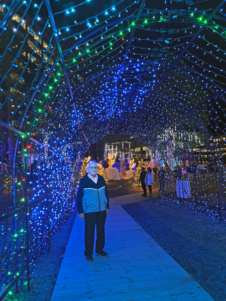 Lee Duquette inThe tunnel of Lights in 202