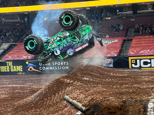 Krysten Anderson in Grave Digger