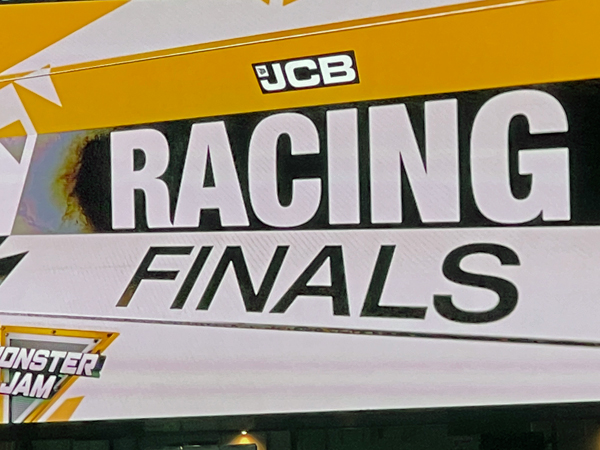 reacing finals  sing