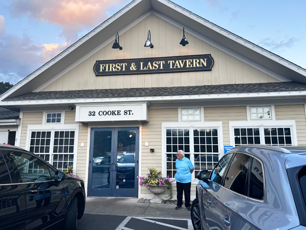 Lee Duquette waiting to see his sister Lisa