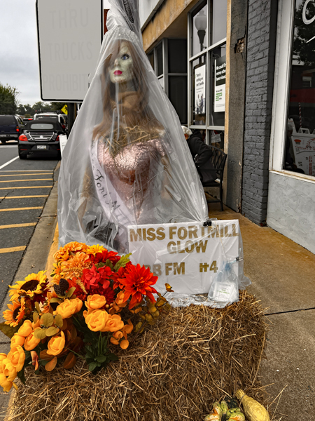 #4 Miss Fort Mi;; Glow scarecrow