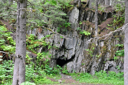 a "cave" in the rocks along the road
