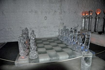 the largest ice chess set in the world