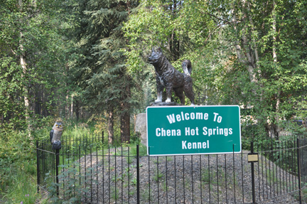 sign - welcome to Chena Hot Springs Kennel