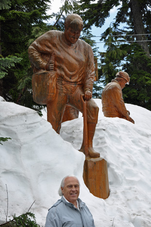 Lee Duquette and some carvings