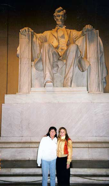 Karen Duquette and MaryAlice Behe at the  Lincoln Statue