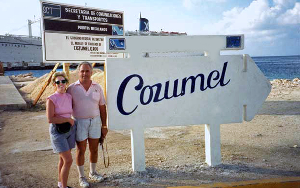 Karen and Lee Duquette and The SS Britanis in Cozumel