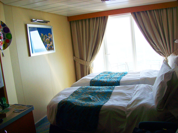 bedroom on the ship
