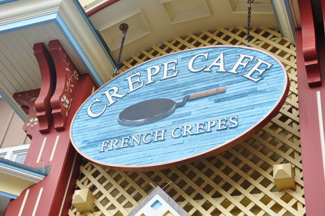 Crepe Cafe sign