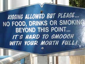 kissing tower sign