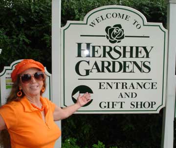 Karen at the Hershey Gardens entrance