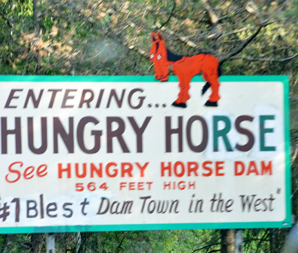 sign - entering Hungry Horse