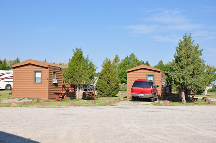 cabins for rent at Fairmont RV Park