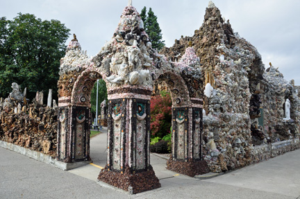 entry to the Grotto of The Redemption