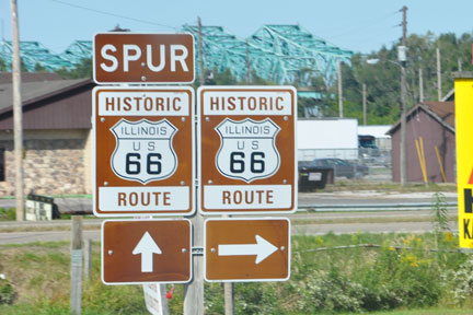 sign = historic Illinois US 66