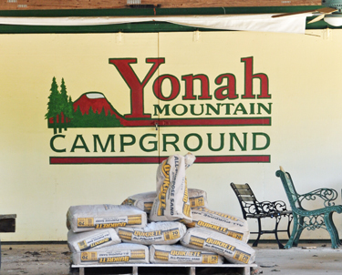 sign - Yonah Mountain Campground