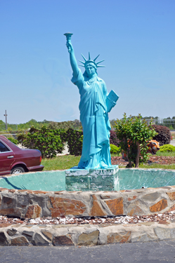 a miniature Statue of Liberty in Georgia