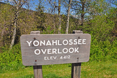 sign - Yonahlossee Overlook