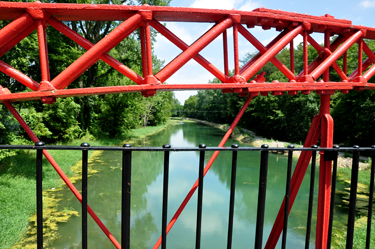 Views of the Erie Canal from the 1873 Paint Creek Bridge
