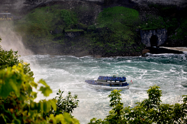 The Maid of the Mist at the Horseshoe Falls