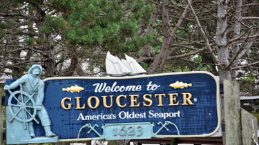 sign - welcome to Gloucester