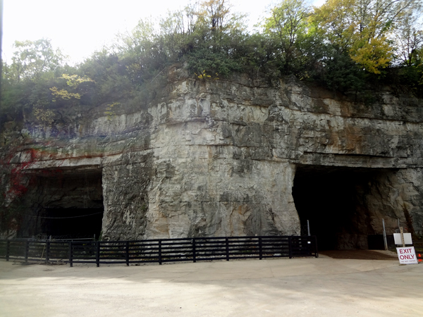 outside of the Mega Cavern by the parking lot