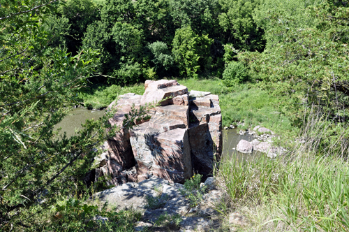 Chimney Rock in Palisades State Park
