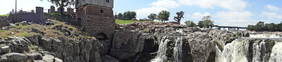 panorama of Sioux Falls