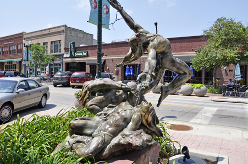 Indomitable Spirit sculpture - people on top of each other