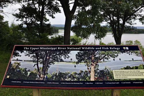 sign: the Mississippi River and Fish Refuge