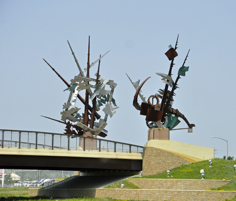 sculptures by a bridge on I-80 in Nebraska