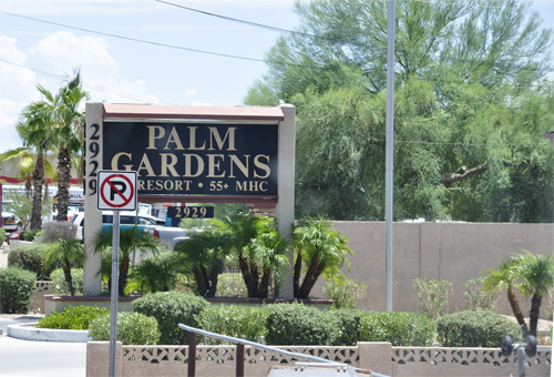sign: Palm Gardens RV Resort
