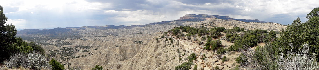The rugged territory behind the Escalante Heritage Center 