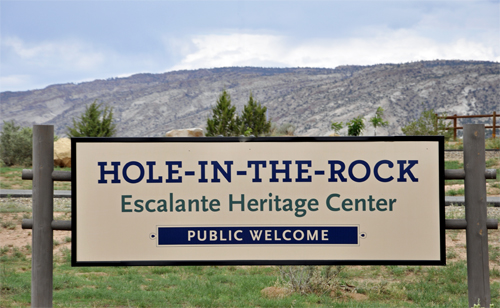 sign: Hole-in-the-Rock Escalante