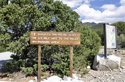 sign about the Zapata Falls trail and parking