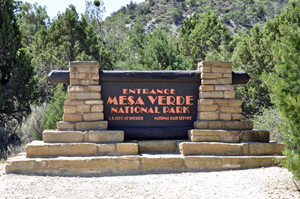 Sign: Welcome to Mesa Verde National Park