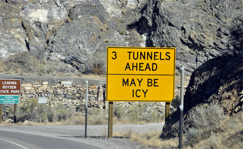 sign: 3 tunnels ahead
