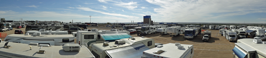 panorama of some of the RVs in the campground