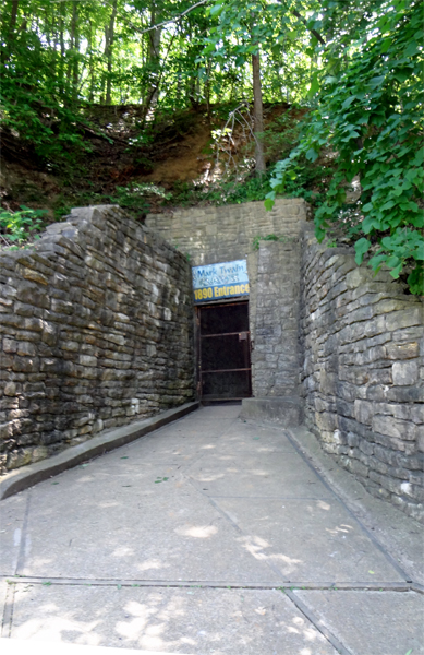 The 1890 entrance to  the Mark Twain Cave