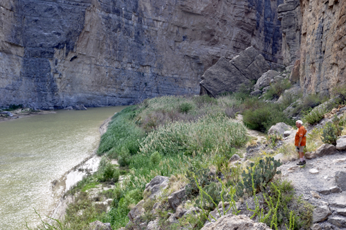 Lee Duquette admires the Rio Grande River