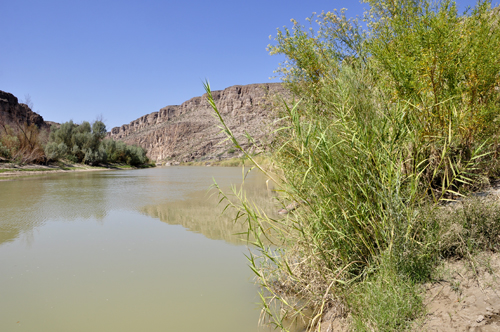 another view of the Rio Grande River