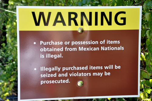 warning sign about buying Mexican goods