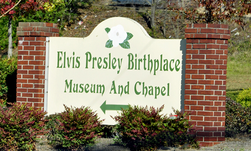 sign: Elvis Presley Birthplace
