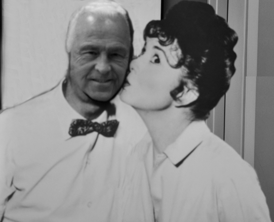 Lee Duquette getting a kiss in Mayberry