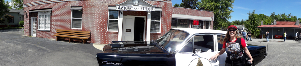 Mayberry courthouse, Andy's sheriff's car and Karen Duuuette