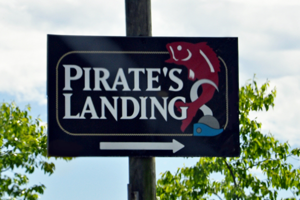 sign for the Pirate's Landing Restaurant