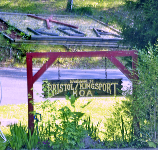 welcome to Bristol / Kingsport KOA sign